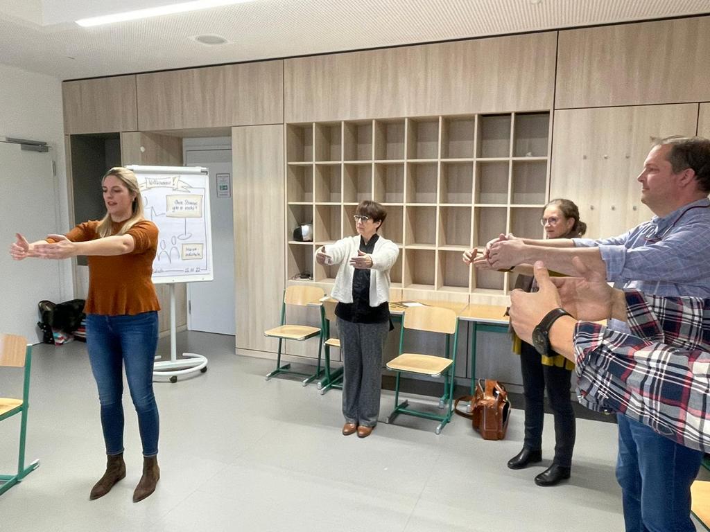 Lehrer schulen ihre Stimme | Schulleben